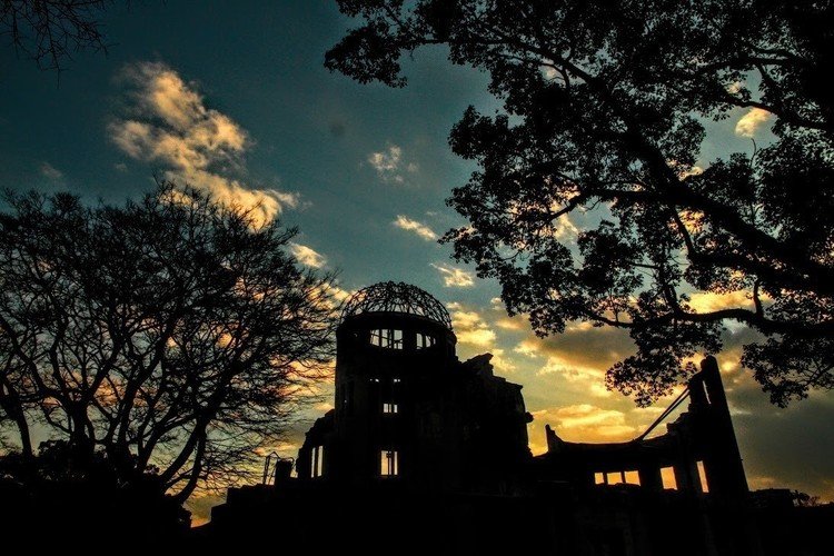 72年前の今日、1945年8月6日に広島で起きたことをぼくたちは忘れてはいけない。特に、原爆記念館にはみんなが訪れて、何かを感じてほしいと思います。