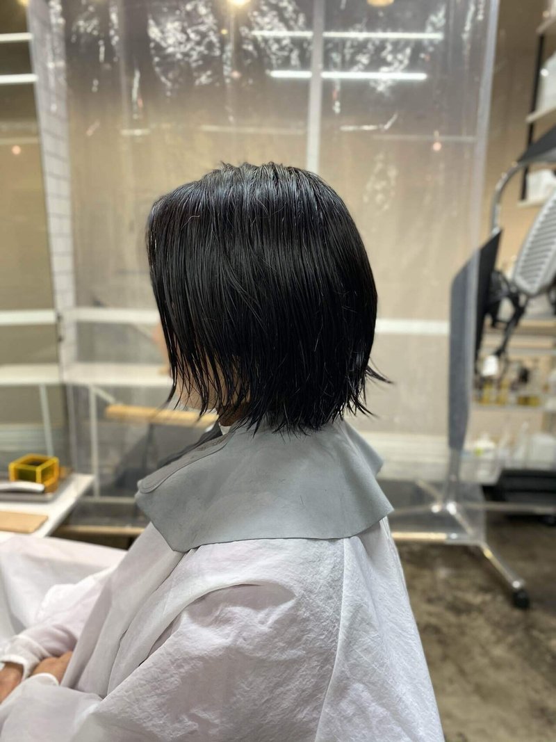 頭の形が気になる 絶壁 ハチ張りに効果的なヘアスタイルは 再現性カット研究所 Note