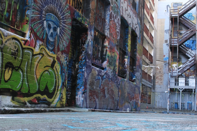 なぜラッパーはやたらと親に感謝するのか Hiphop文化から理由を探る ジュウ ショ アート カルチャーライター Note