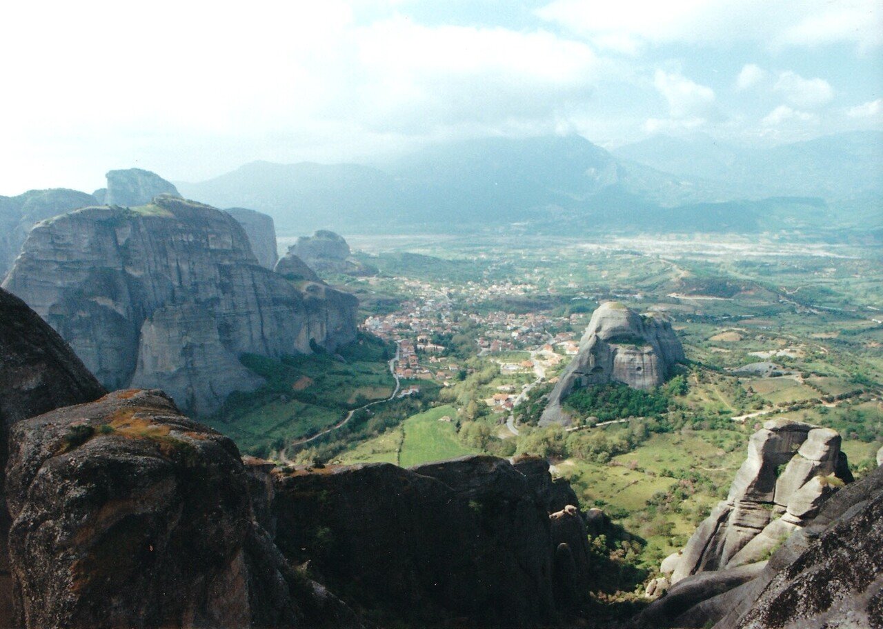 45 岩山の禁欲世界 ＠ギリシャ・メテオラ｜Masa@kamejikan