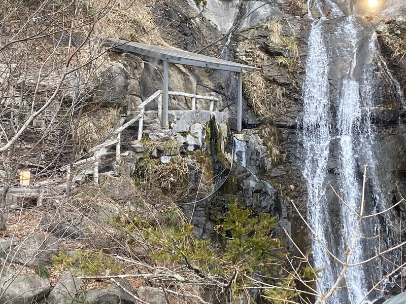 マイカーで行けない関東最後の秘湯 フードトラベラーこやん Note