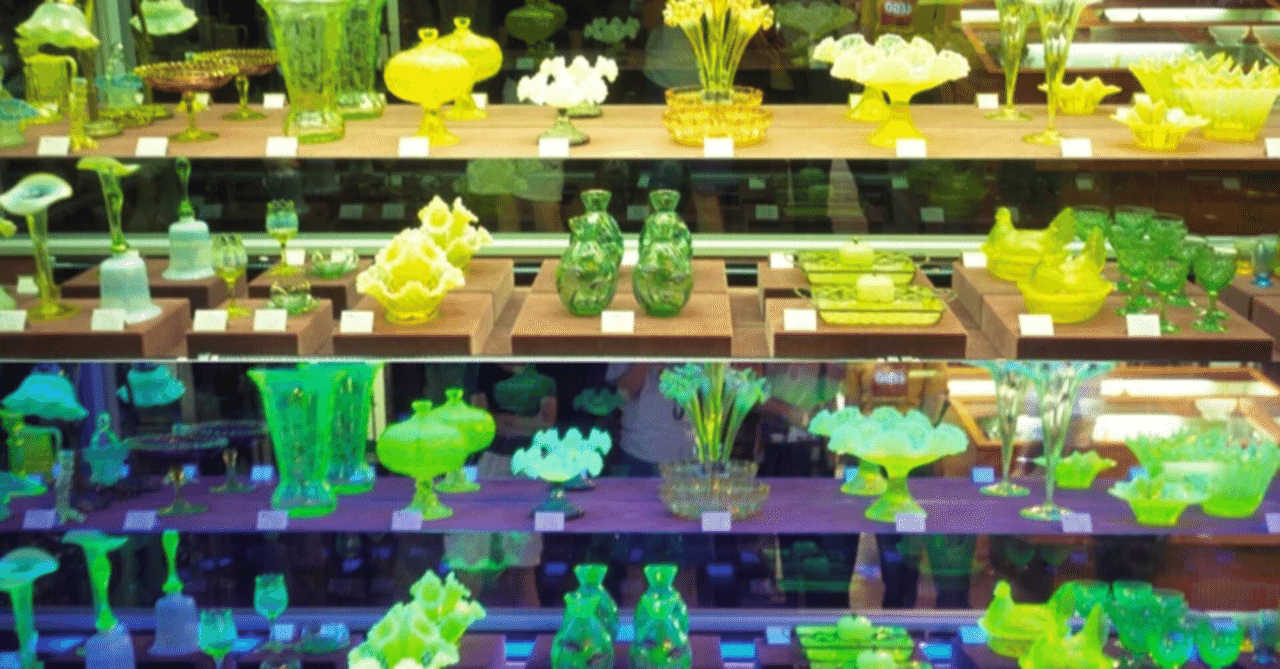 ウランガラス塊　3.23㎏ ウランガラス