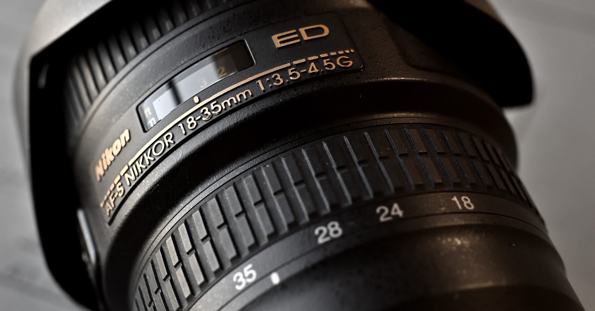 広角ズーム選び。価格.comで【4.92】という高スコア AF-S NIKKOR 18