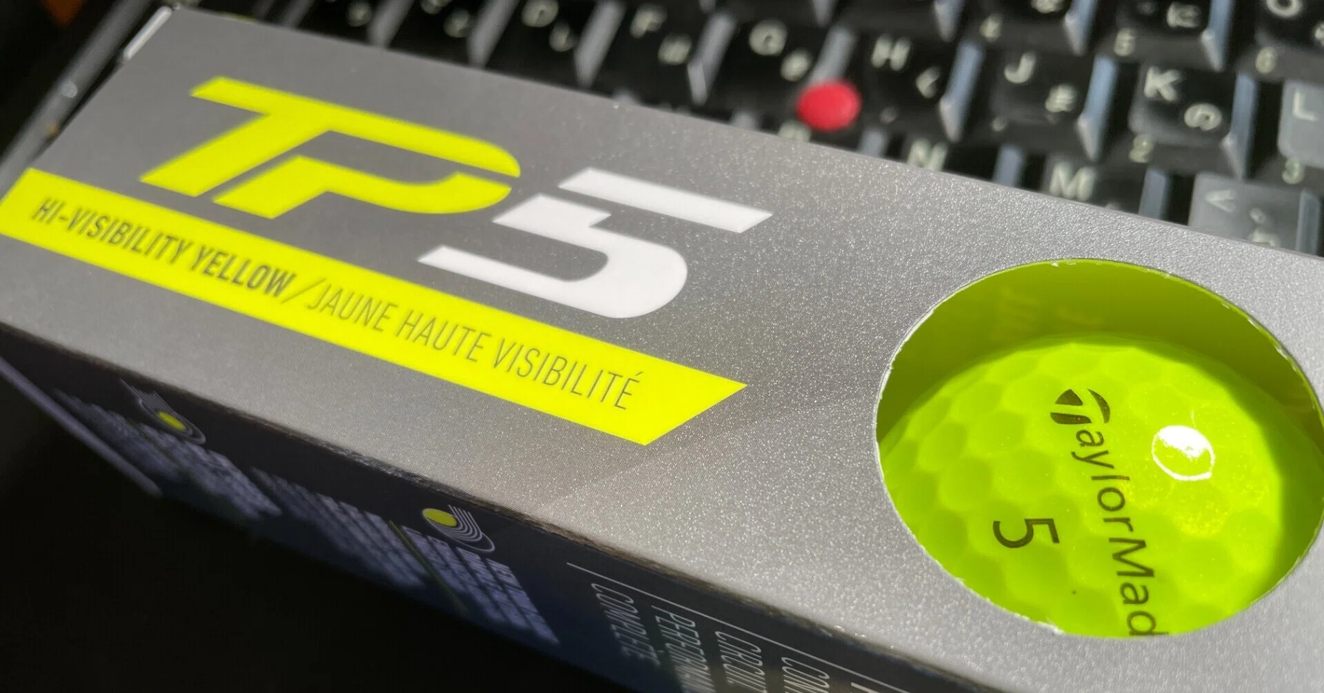 テーラーメイドの新しいボール TP5好きだぁ～｜Motoharu ”T島”Tajima