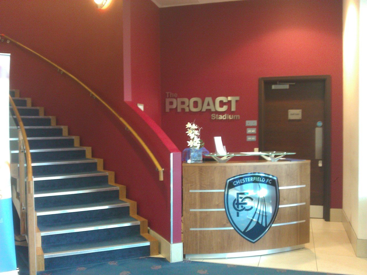 プロアクト・スタジアム/チェスターフィールド｜TKB84｜高林諒一