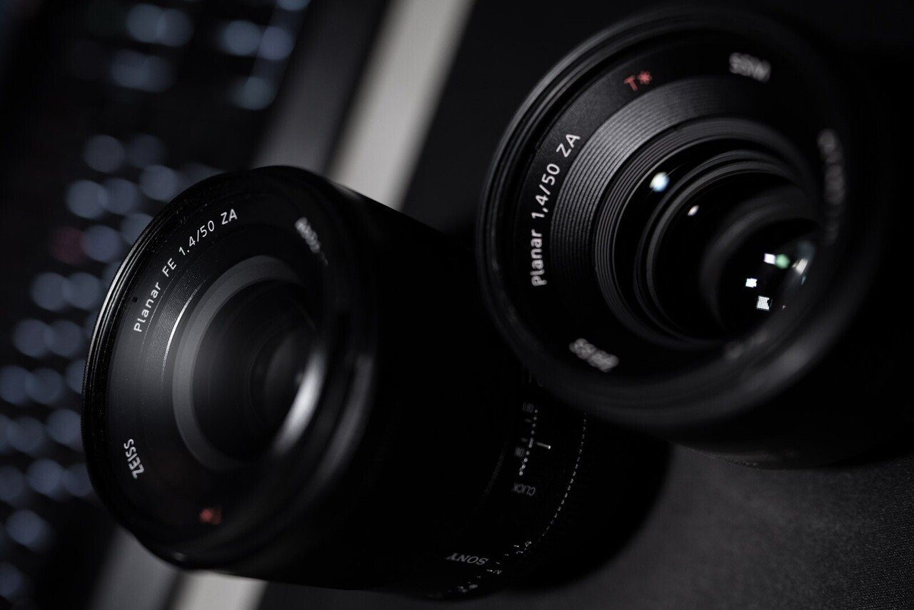 Planar T* FE 50mm F1.4 ZAとPlanar T* 50mm F1.4 ZA SSM|よしだ Planar T* FE 50mm F1.4 ZAとPlanar T* 50mm F1.4 ZA SSM|よしだ