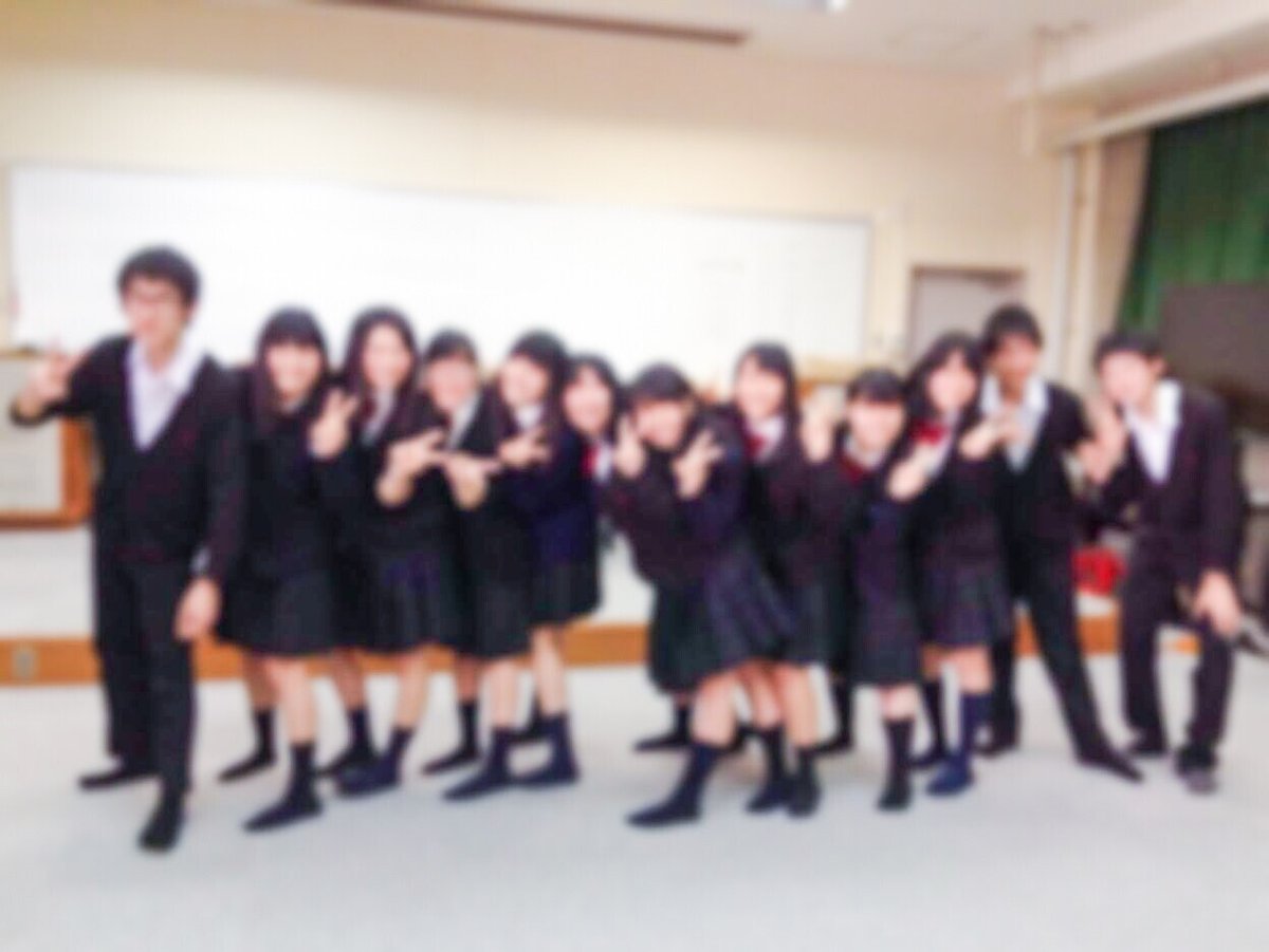 70年代のセーラー服姿 今月のせとかわ Vol.8 制服を着た私たちは無敵だった｜瀬戸内かわいい部