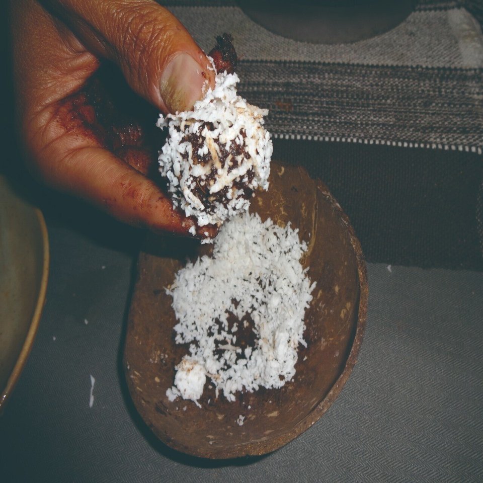 ブリガデイロ ヴェガーノ Brigadeiro Vegano 簡単おいしい ブラジルレシピ 月刊ピンドラーマ21年3月号 月刊ピンドラーマ Note