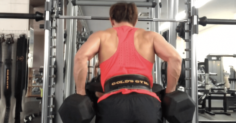 トレーニング ダンベル 背中 【背中の筋トレ】分厚く硬い背中を作る方法！鍛え上げるための9つのメニュー