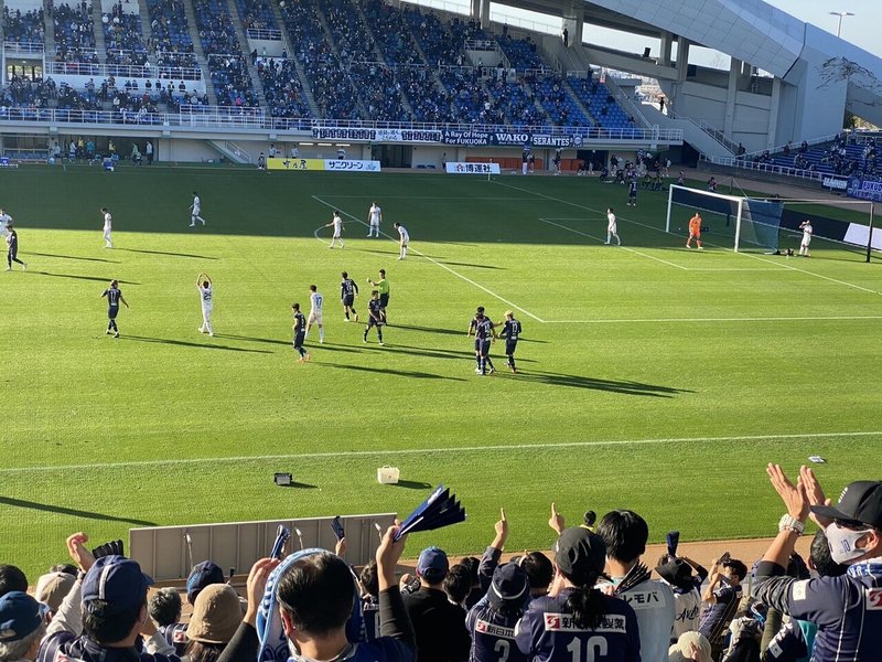 サッカー嫌いだった少年がアビスパに出会ってから サッカー コーチとしてスポンサーになるまで Nest ネスト サポーターの想いを伝えるメディア Note