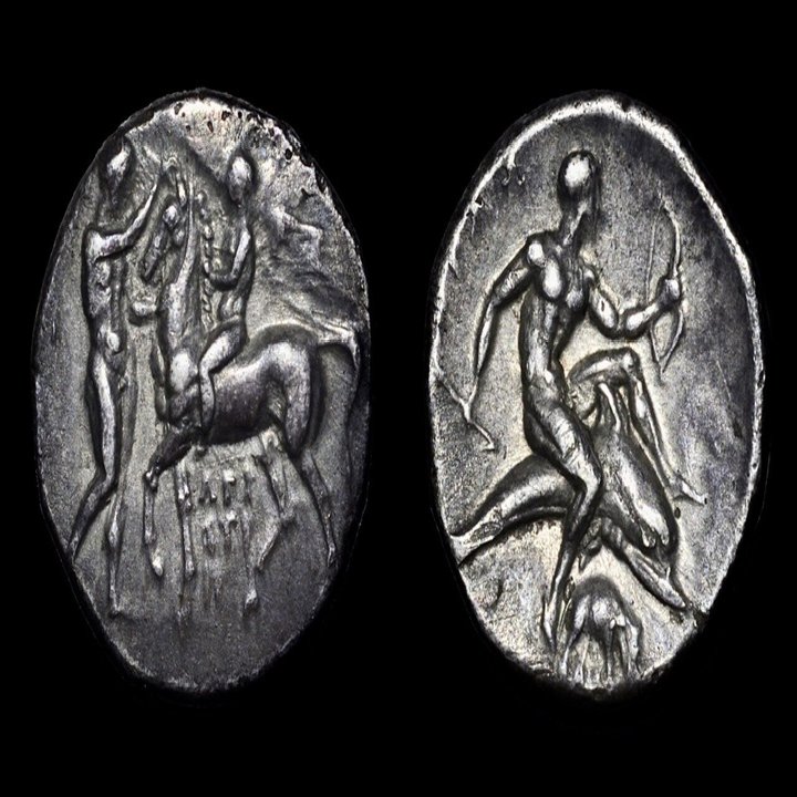 4298. 288年 古代ローマ時代 銀貨 皇帝と戦士デザイン 4298. 288年 古代ローマ時代 銀貨 皇帝と戦士デザイン 4298. 288年