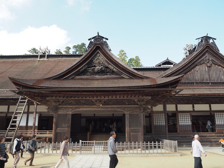 ブログではまつりとりっぷで立ち寄って欲しい日本の世界遺産を紹介しています。
#日本の世界遺産
#まつりとりっぷ 
#金剛峯寺
https://j-matsuri.com/