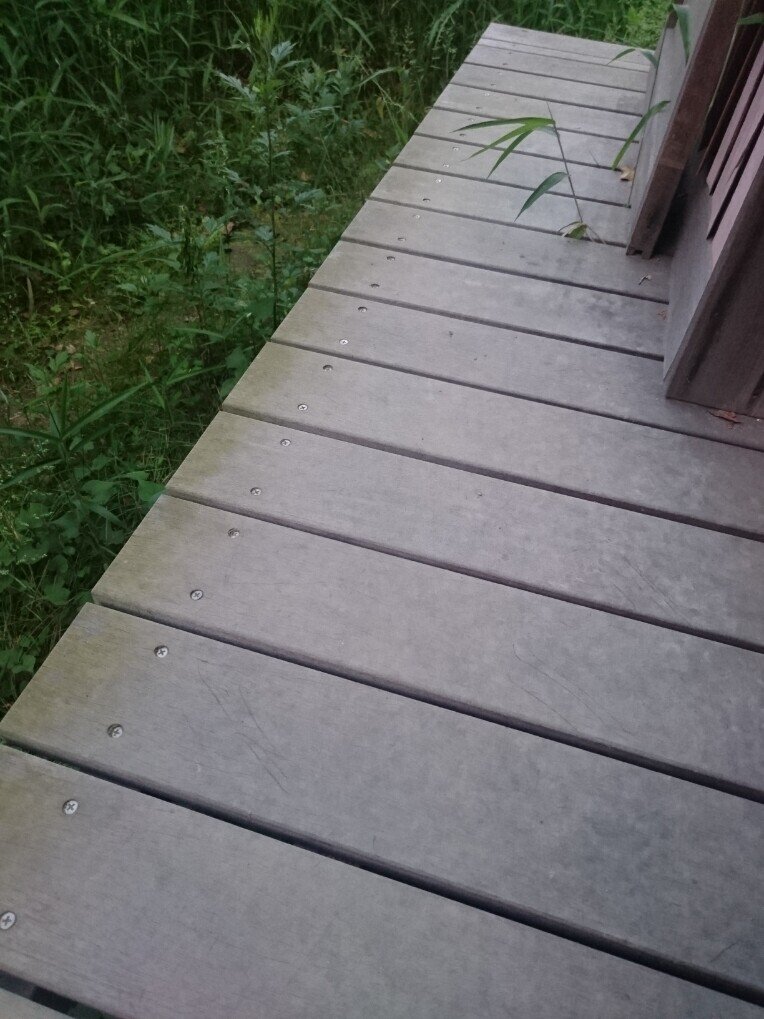 ウッドデッキは色が変わります 塚田木材株式会社 Note