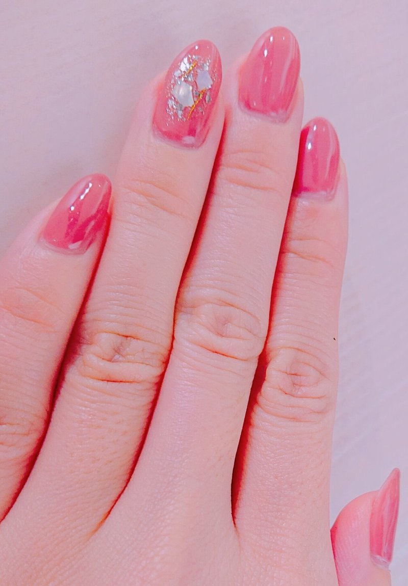 うきうき桜色ネイル 内山友絵 Note