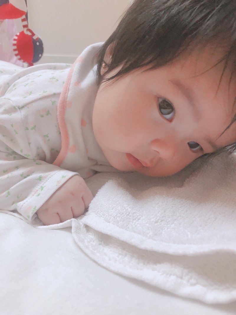 ハーフの赤ちゃんが一重 二重になるまでの変化を画像と動画で比較 二重まぶたになるのはいつ ぽんは Note ハーフの赤ちゃんが一重 二重になるまでの変化を画像と動画で比較 二重まぶたになるのはいつ ぽんは Note