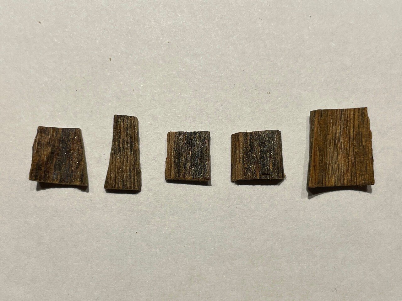 4月の推奨香木は徳用版シリーズNo.6 「中国から買い戻した上質緑油伽羅