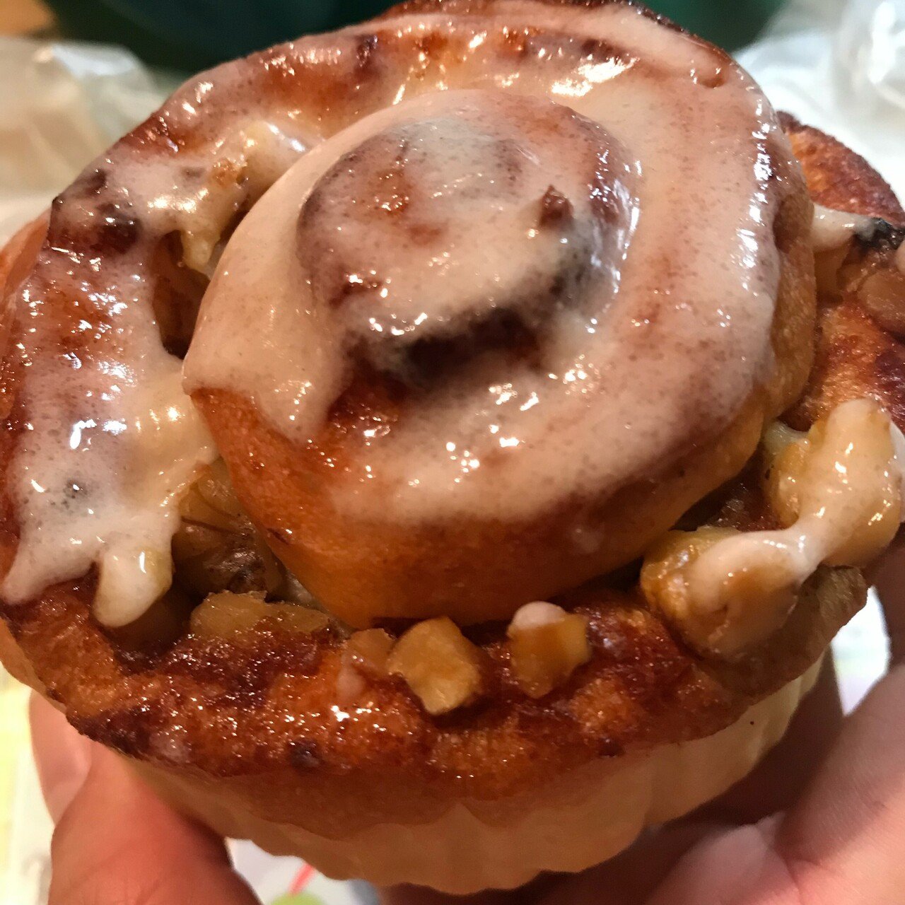 遂にリニューアル！「TULLY'S COFFEE」のダブルシナモンロール｜上野