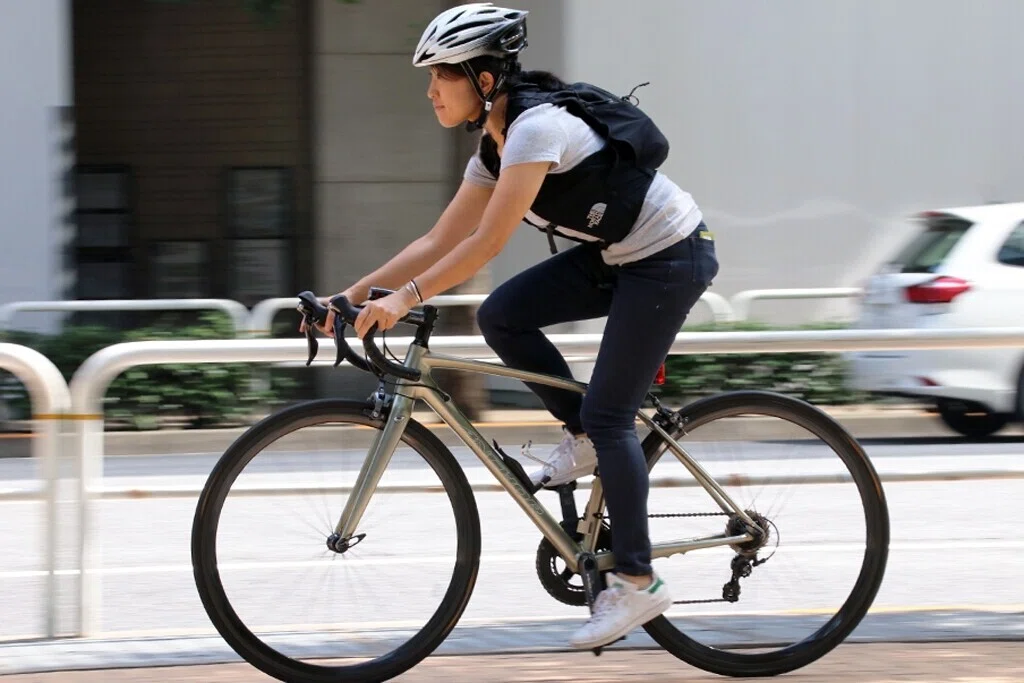 自転車用ナビ「Beeline Velo」が新発売！何事もシンプルに｜パプリカ｜note