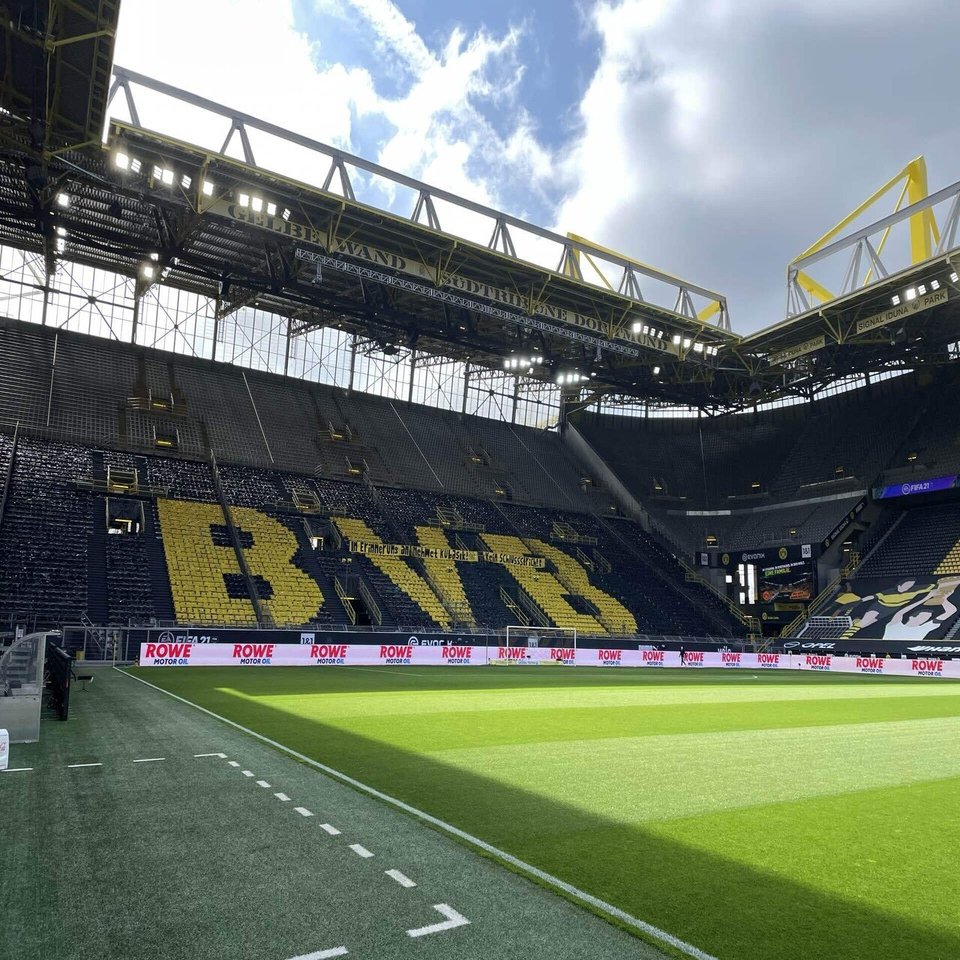 Signal Iduna Park ドルトムント 黒川孝一 Note