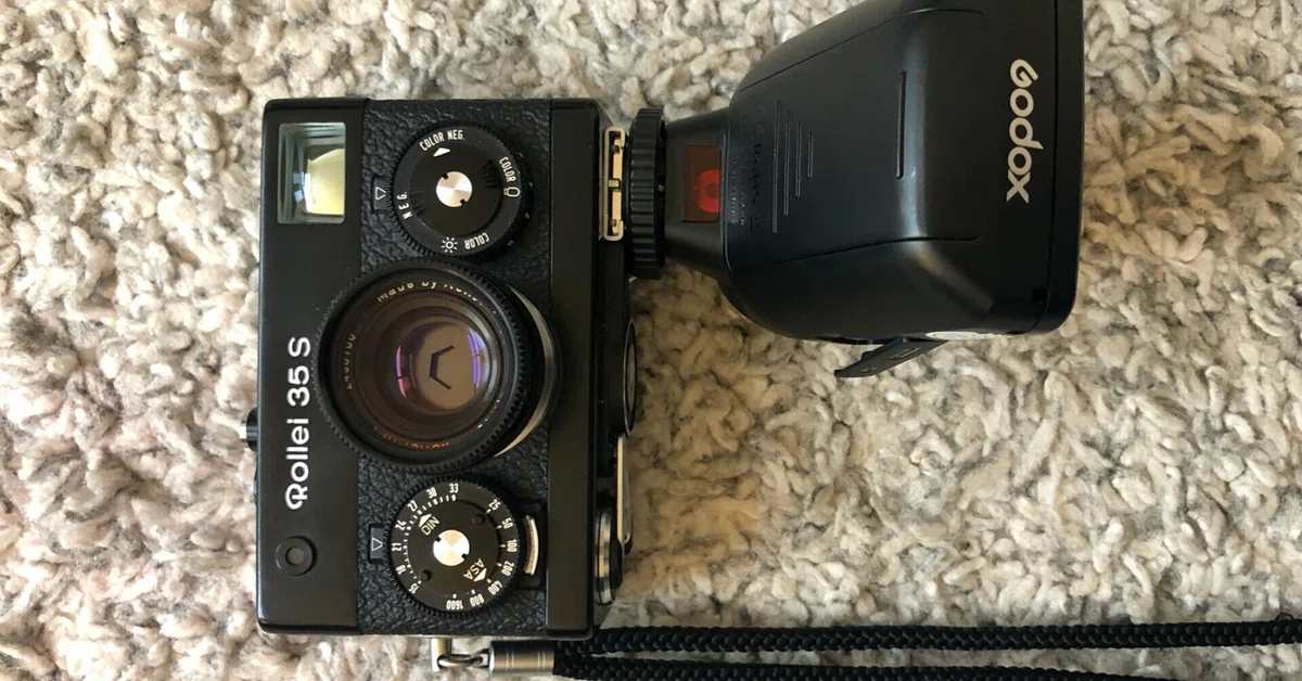 Rollei 35Sでオフカメラストロボをトライ｜MOJA MOJA