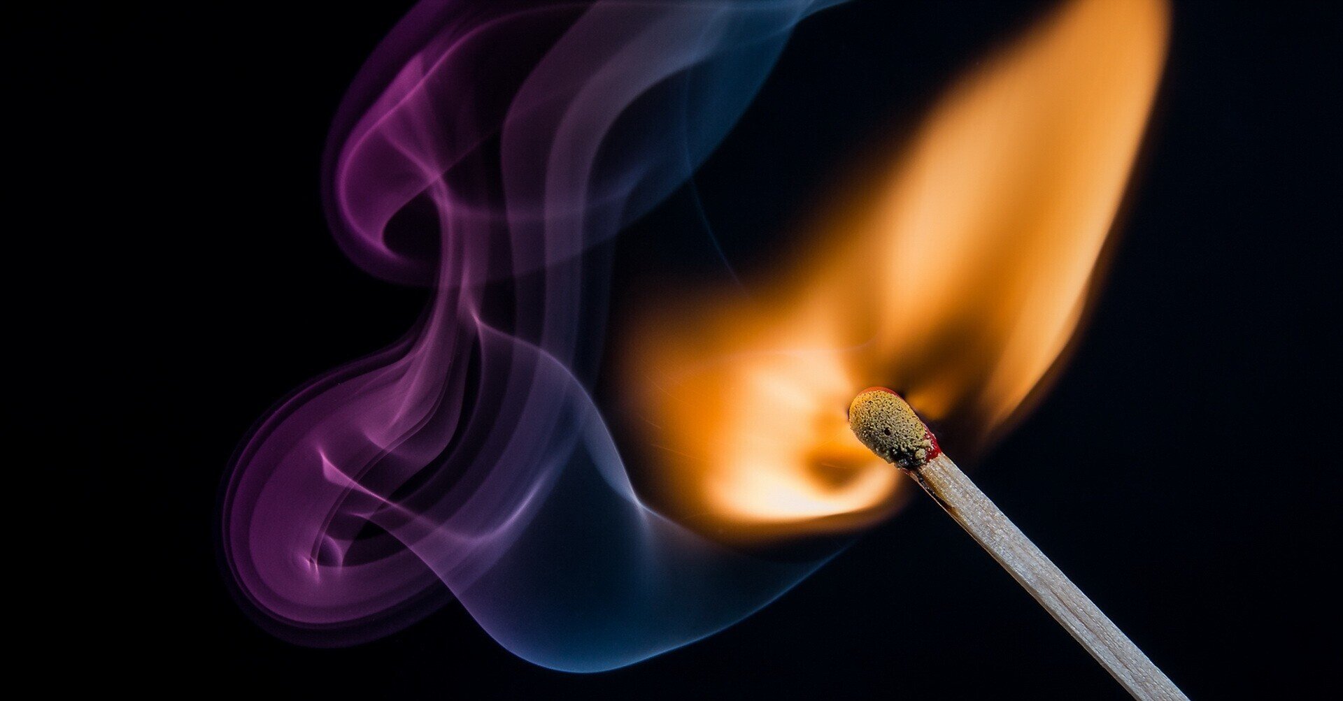 マッチの匂いが好きだった話 Small World Note