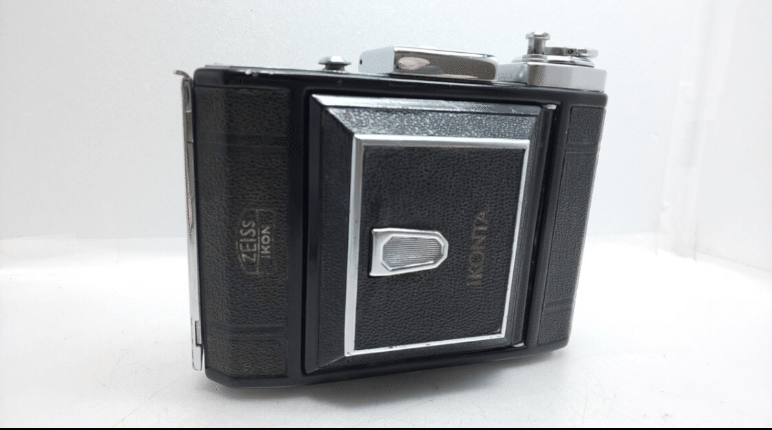 Zeiss Ikon Ikonta Novar45mm f3.5 蛇腹 ジャバラんカメラをGet！｜アラン藤島