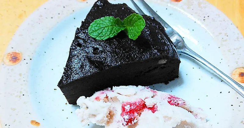 小豆と大豆のガトーショコラ すぎな Note