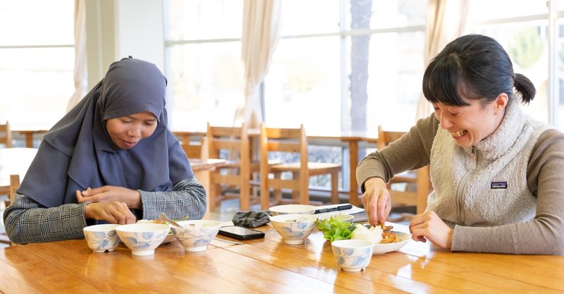 宗教と食事のお話 イスラム教の友達に ラマダン の時に食べる料理を教えてもらった 地域おこし協力隊 福岡奈織のブログ 安芸高田市の世界 note