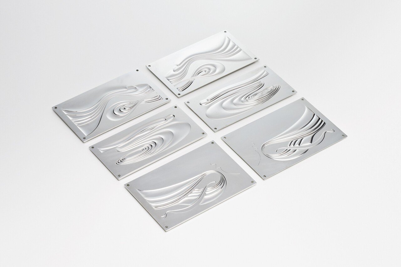 450×300mm 彫刻エンボス加工」｜コスモテック