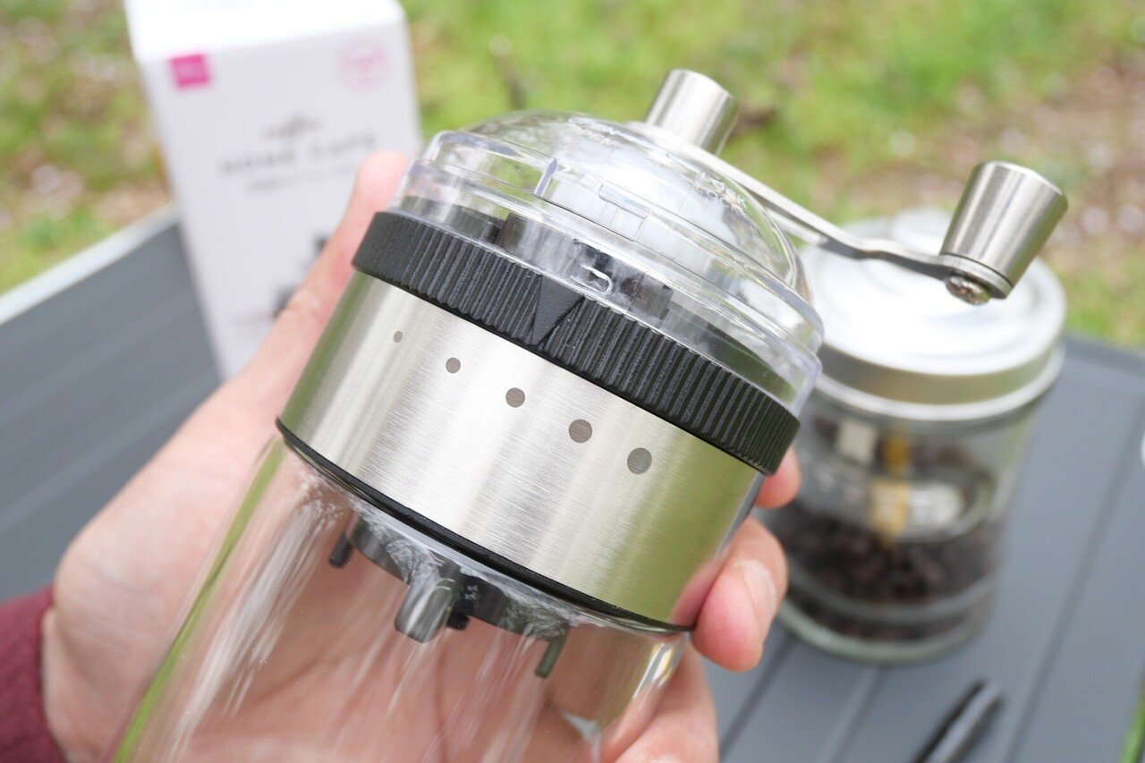 ゆるゆるアウトドア 100均ではじめるアウトドア珈琲 ダイソーの 手挽きコーヒーミル Out Door Hateblo Jp Entry 21 04 06 手 高松勝範 わっき Note