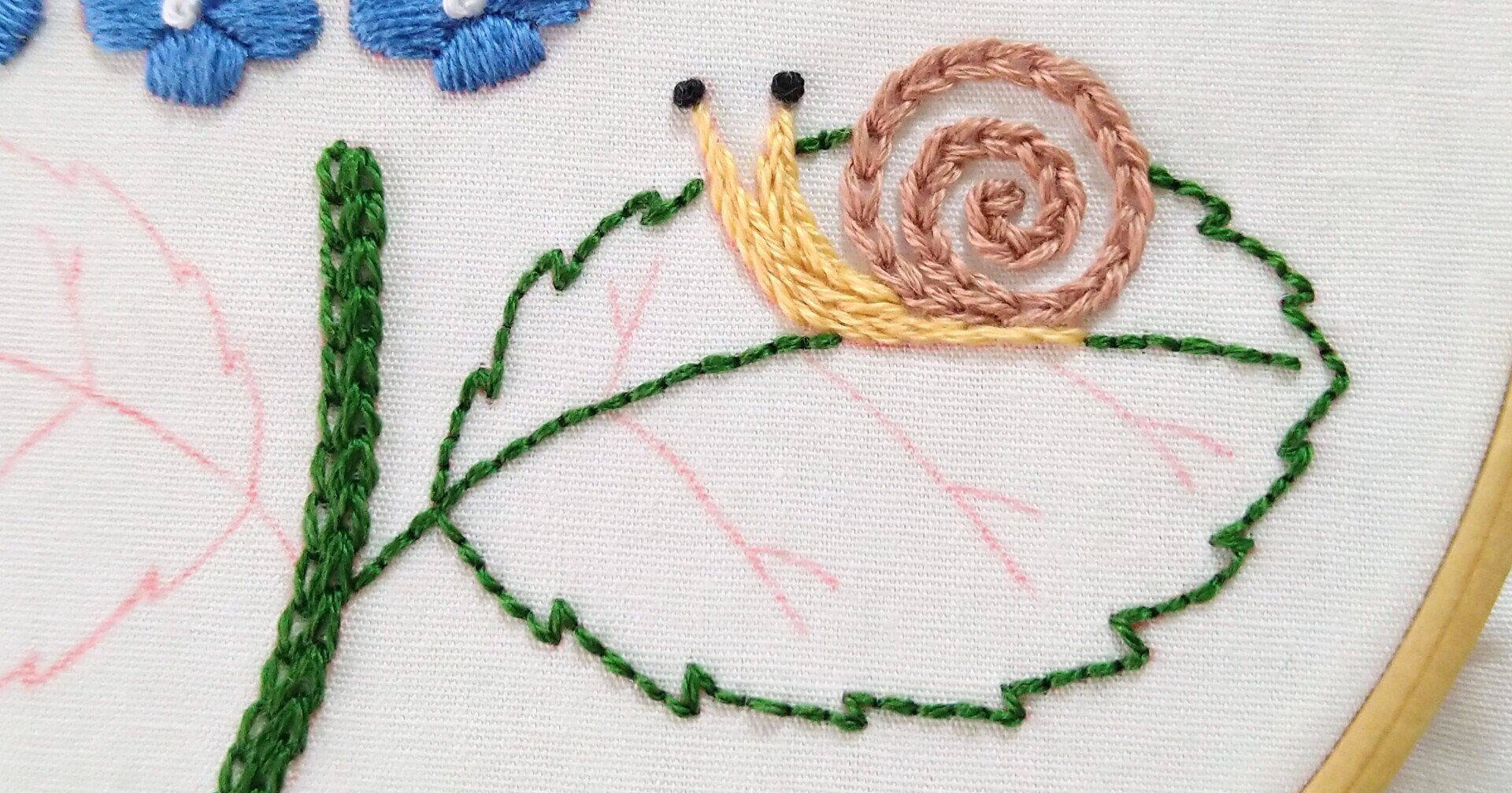 クロスステッチ刺繍風景画2点セット フレーム付き ピアノと女の子　あじさい クロスステッチ刺繍風景画2点セット フレーム付き ピアノと