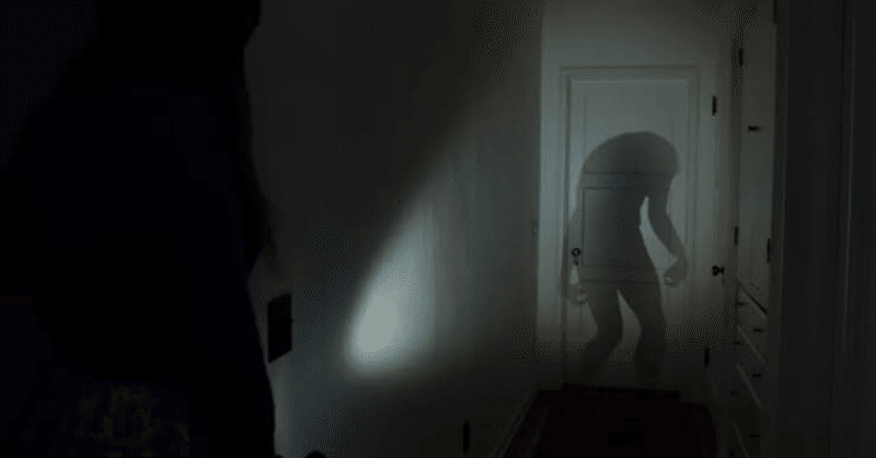 達磨さんが転んだ ホラー映画 ライト オフ Ede エド Note