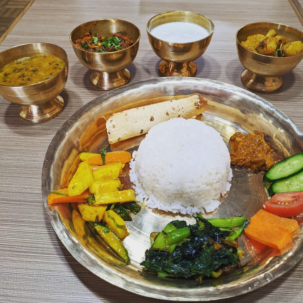 川添明子 ヨーガ指導者 Note 川添明子 ヨーガ指導者 Note