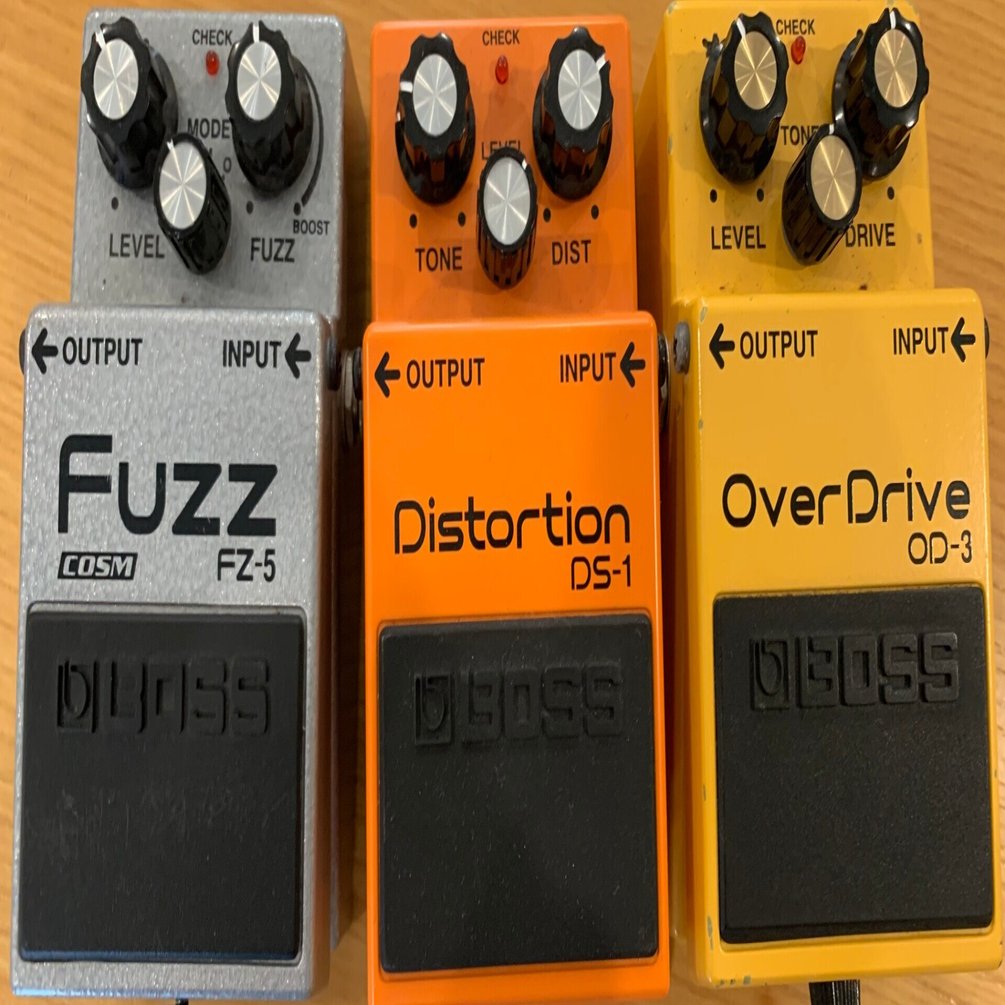 Bossコンの裏側 どうしてる？｜ギターの部屋