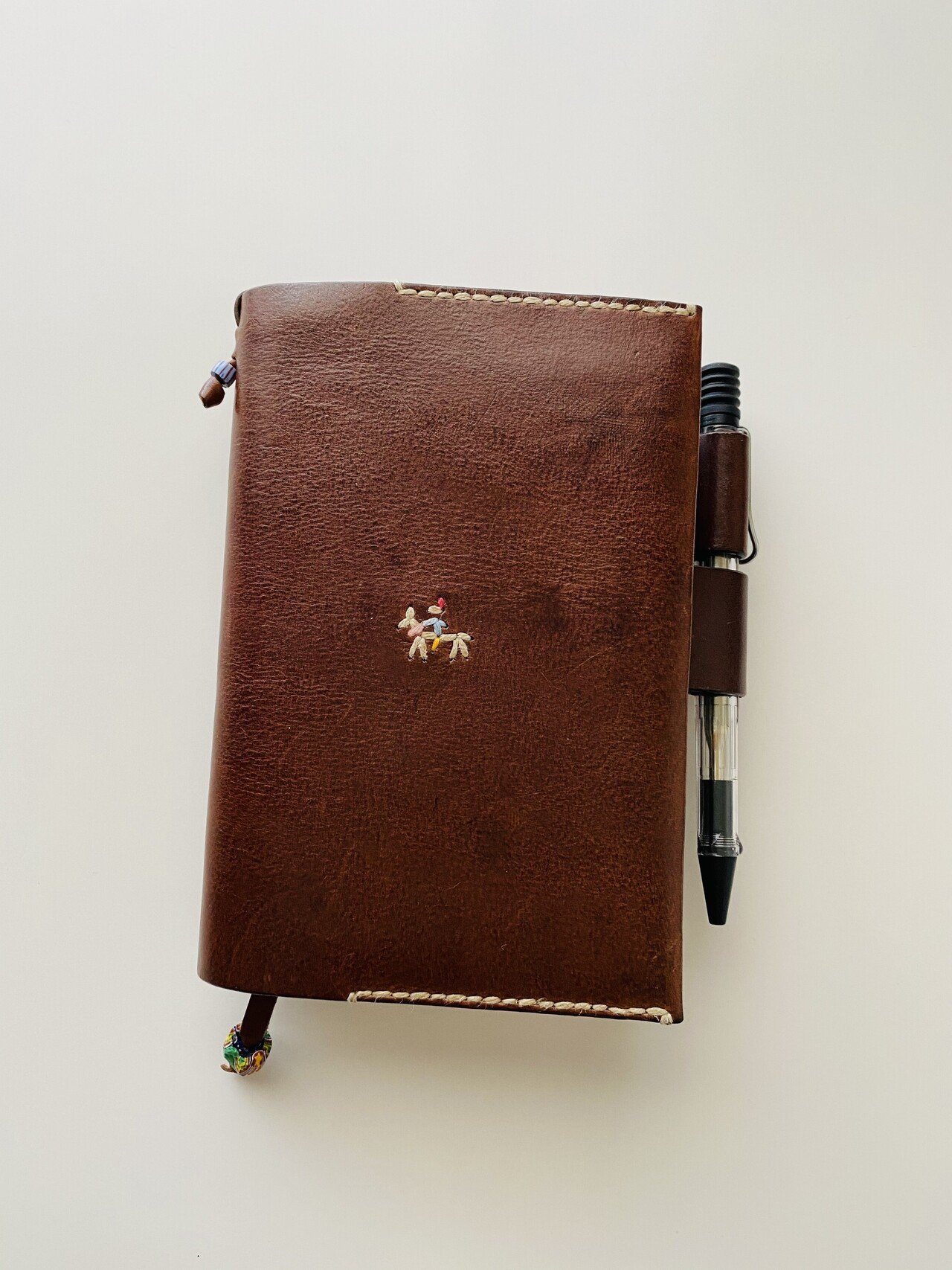 ほぼ日手帳カバー　アンリークイール　カズン　A5 楽天市場】ほぼ日手帳 / 手帳カバー / カズン［A5サイズ］MOTHER