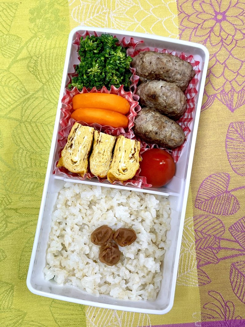 Jkお弁当日記 夫作 かわいいミニハンバーグでお弁当 高窪クッキング Jkお弁当日記 夫作 かわいいミニハンバーグでお弁当 高窪クッキング