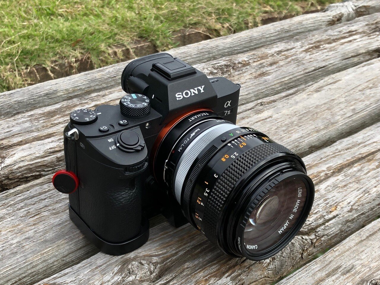 40年前の標準レンズと最新のレンズは実際どれくらい画質が違うのか撮り