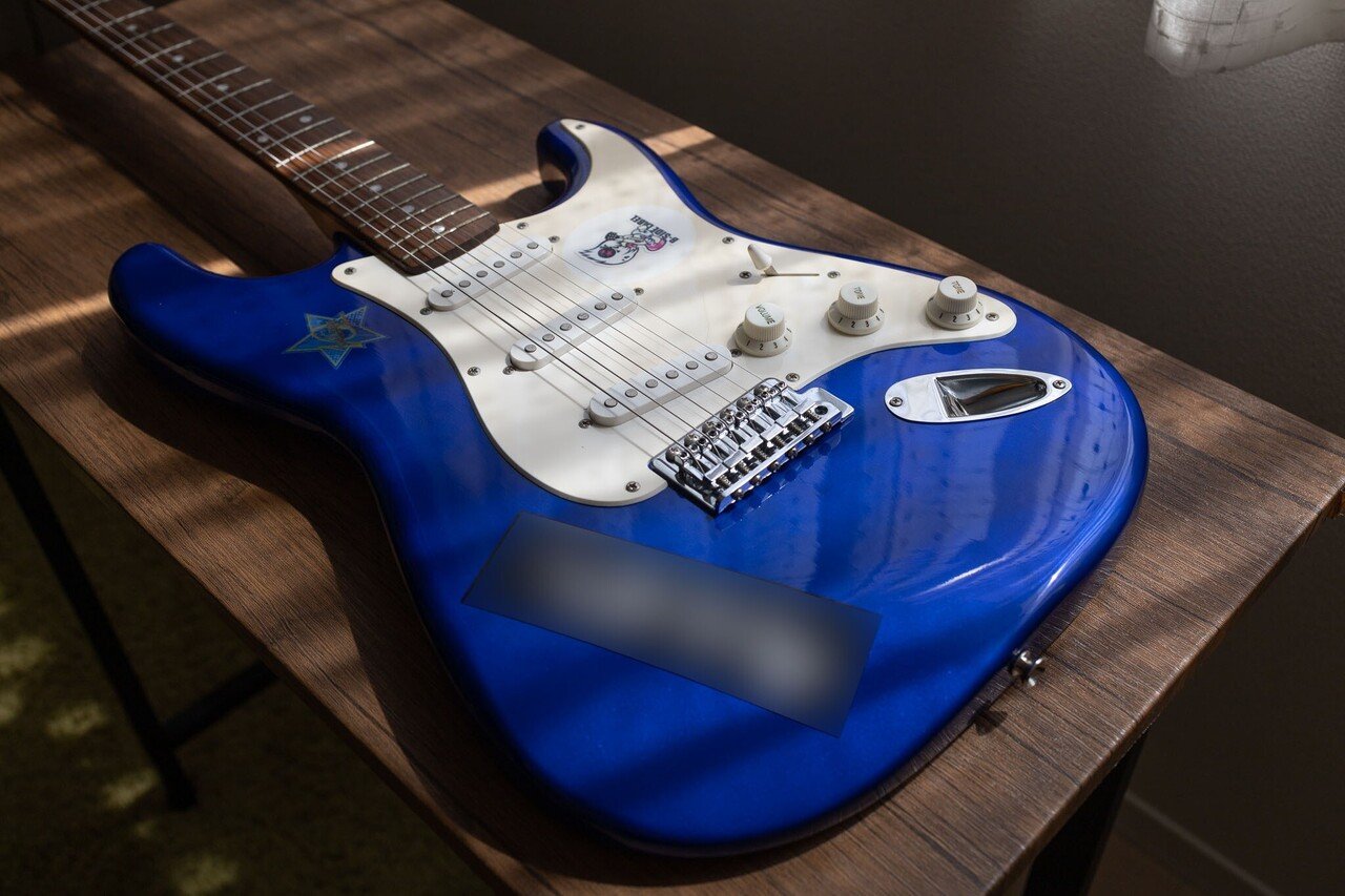 Fender 調整済で弾きやすい Squier Affinity STRAT FMT HSS