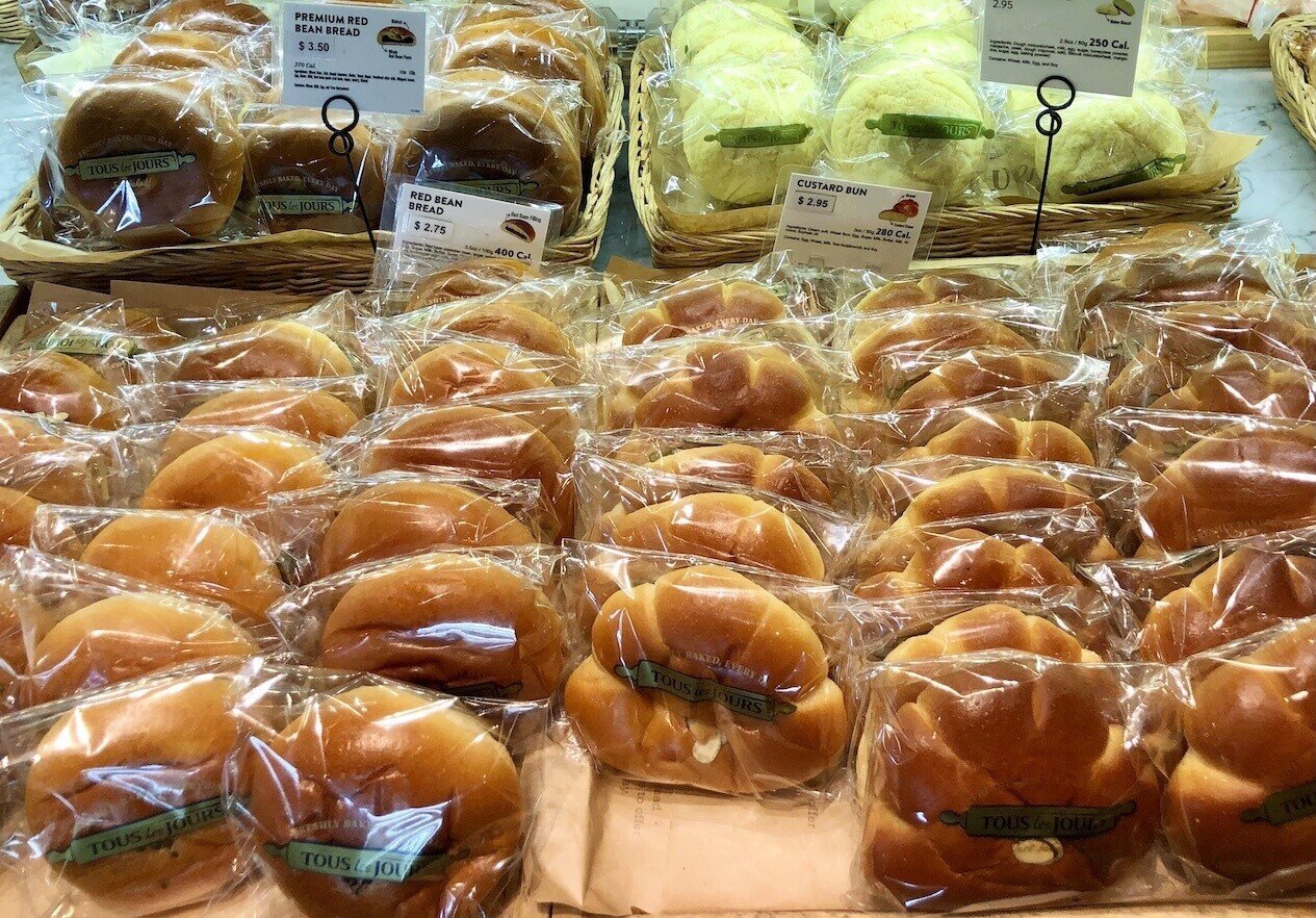 New York の Korean Town 韓国街 にある パン屋さん 昭和生まれの私には 菓子パンと言えば あんぱん クリームパン メロンパン そしてチョコレート コロネ 全てが揃う このお店には つ New York 雑記帳 Ny のりこ Note New York の Korean Town 韓国街 にある パン屋さん 昭和生まれの私には 菓子パンと言えば あんぱん クリームパン メロンパン そしてチョコレート コロネ 全てが揃う このお店には つ New York 雑記帳 Ny のりこ Note