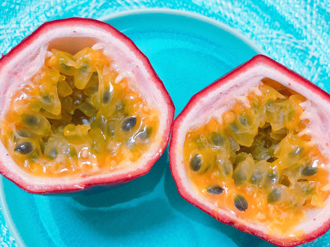 女性必見 パッションフルーツに含まれる に嬉しい栄養素 とは 沖縄料理研究家 宮澤かおる Note 女性必見 パッションフルーツに含まれる に嬉しい栄養素 とは 沖縄料理研究家 宮澤かおる Note