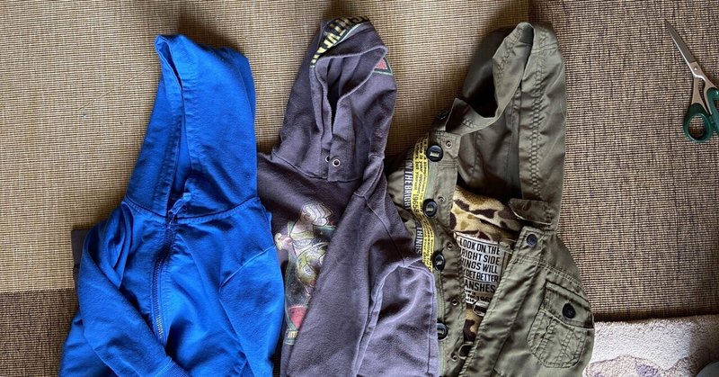 子供服のフードを取って 保育園仕様にリメイク 糸 Note 子供服のフードを取って 保育園仕様にリメイク 糸 Note