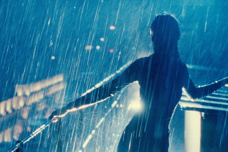 4 02 雨の夜 濡れた鱗のドラゴンが S Sugiura Note