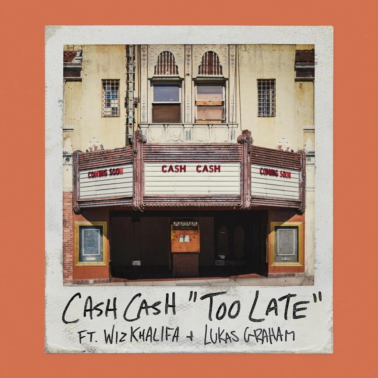 コロナ禍の今だから、より胸に響く新曲 ― Cash Cash「Too Late (feat 