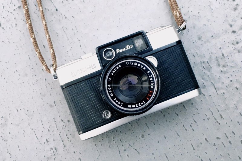 新しくやってきたハーフカメラと春 Olympus Pen D3 En Note