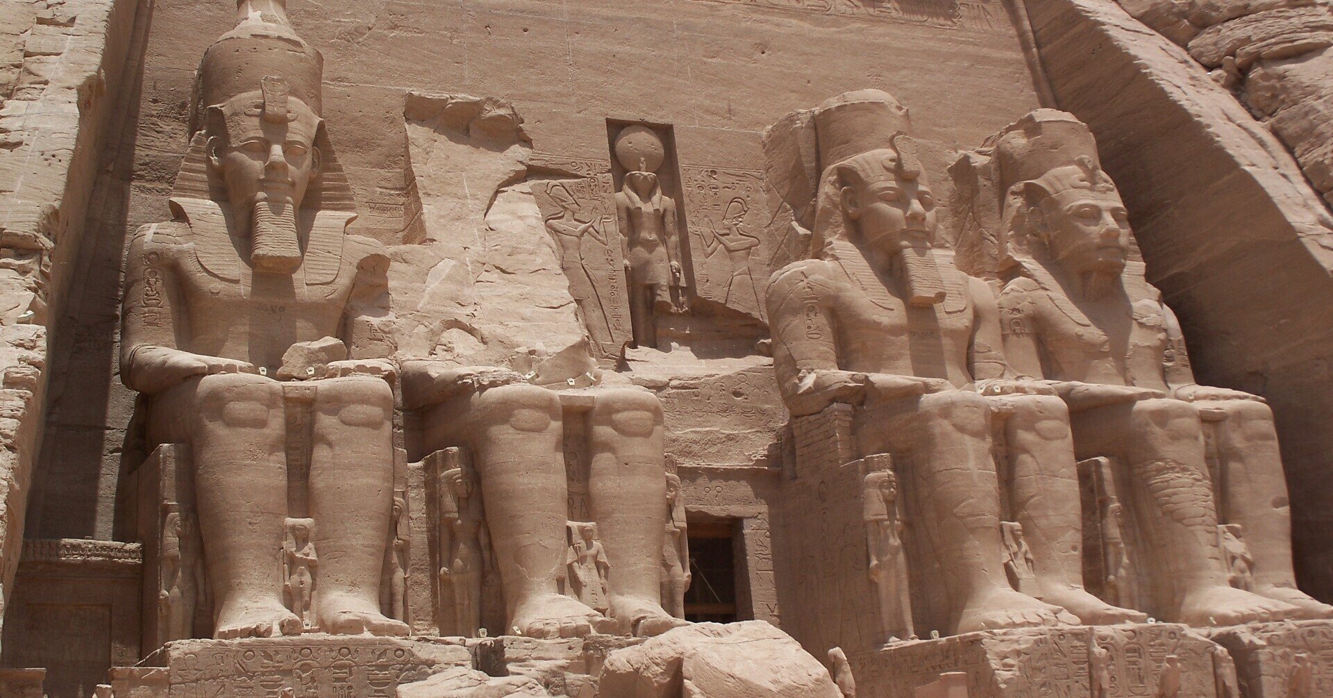 今に生きる古代エジプト〜「ファラオの黄金パレード」ミイラの引っ越し