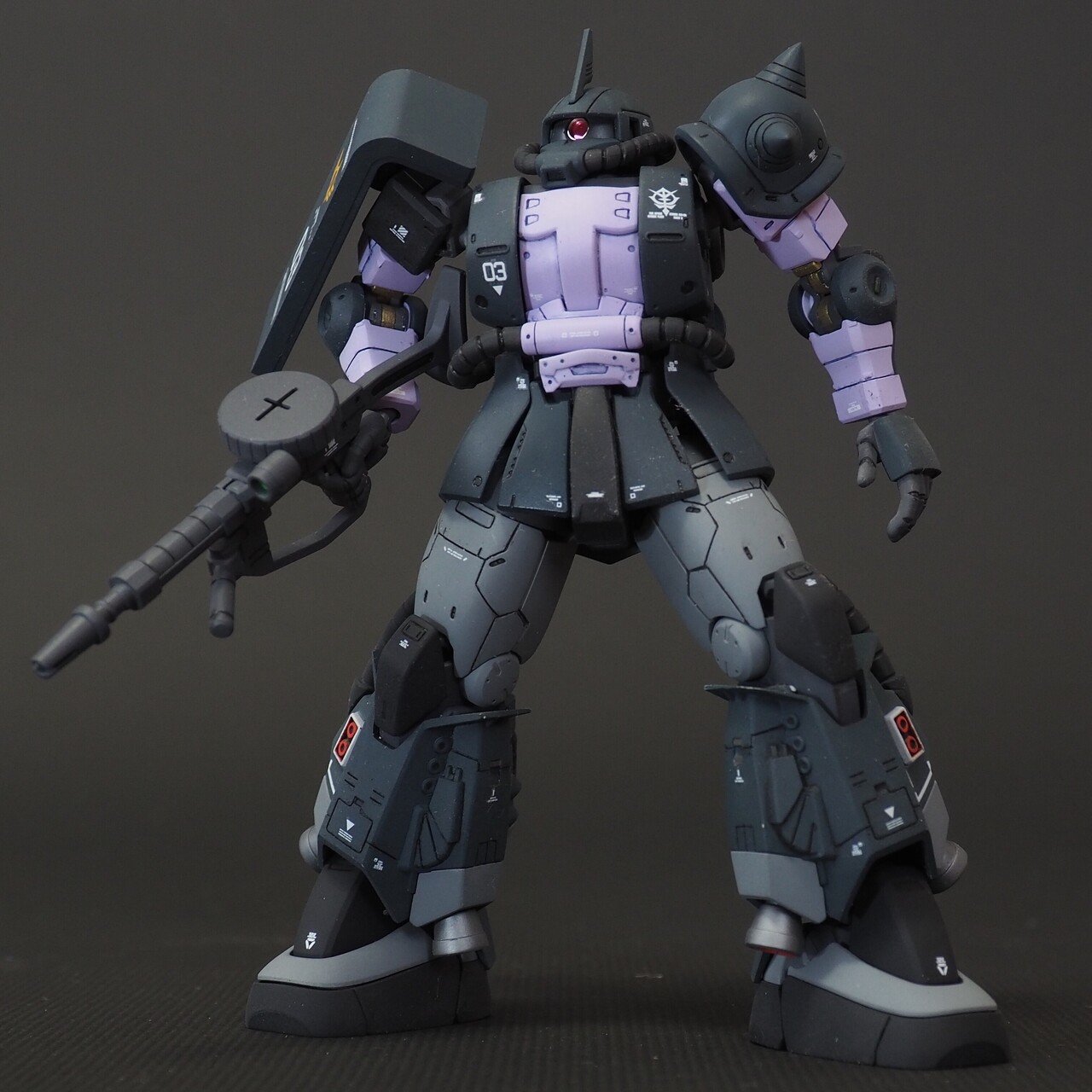 高機動型ザクⅡ/黒い三連星仕様：バックショットの衝撃を再び。｜Reiji