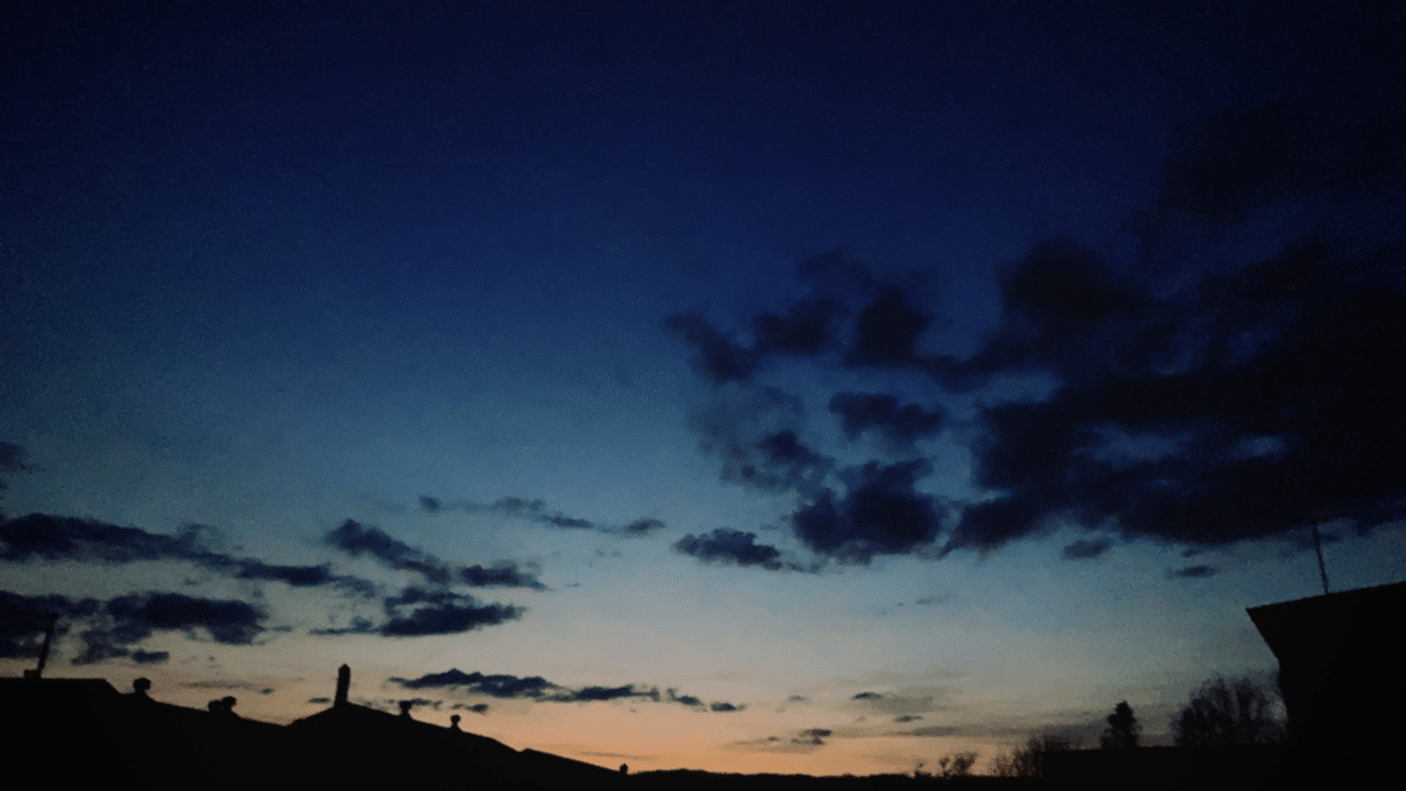 新冠の夕暮れはエモい 若勢文太 マイクロコミュニティと野菜直売所 フリーマーケット の未来 Note