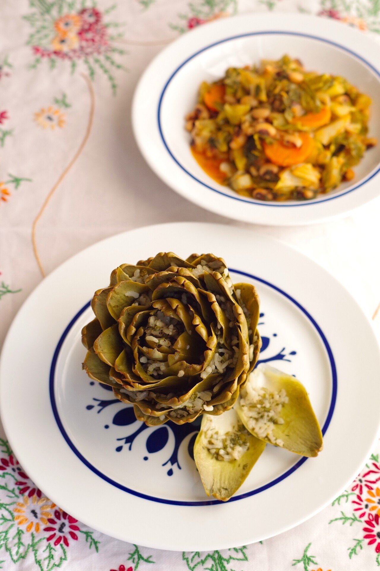 捨ててしまいがちな部分をおいしく カリフラワーの葉と豆の煮込み アナグノストゥ直子 ギリシャのごはん Note 捨ててしまいがちな部分をおいしく カリフラワーの葉と豆の煮込み アナグノストゥ直子 ギリシャのごはん Note