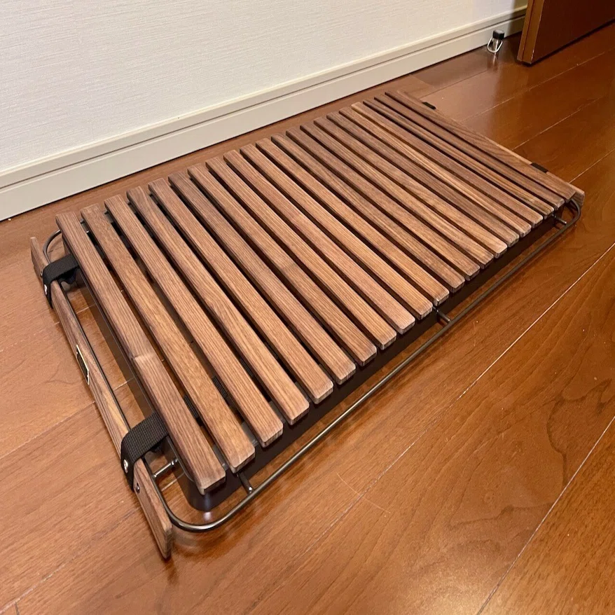 超ハイクオリティなウッドロールトップテーブル！INOUT Turtle Tableを