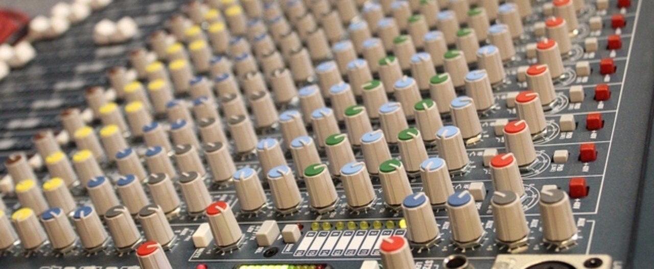 Midas DM 16 アナログミキサー 【訳あり品です。必ずお読みください